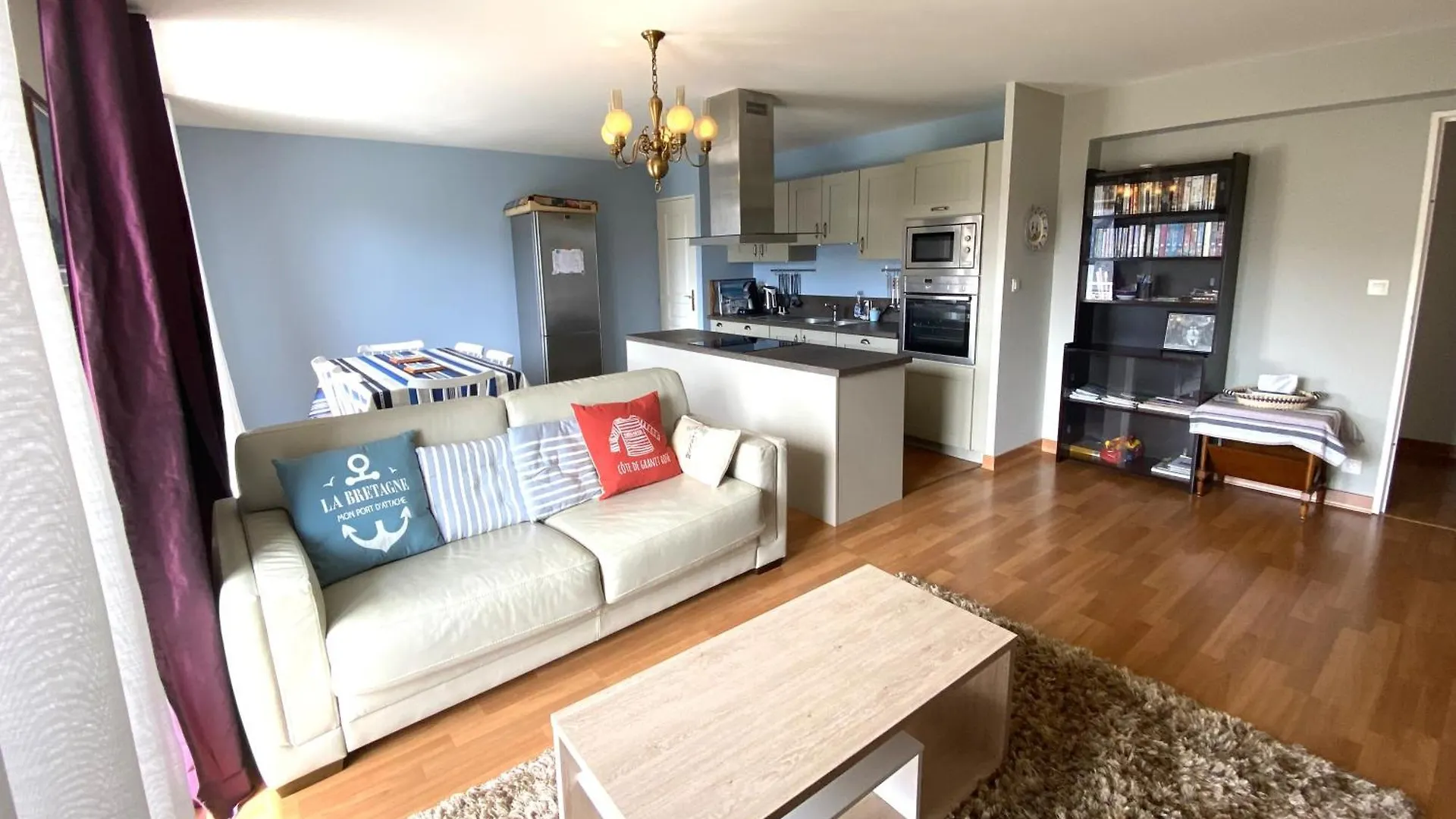 Appartement Avec Wifi, Balcon Au Centre De Perros-Guirec - Ref 959 Lägenhet