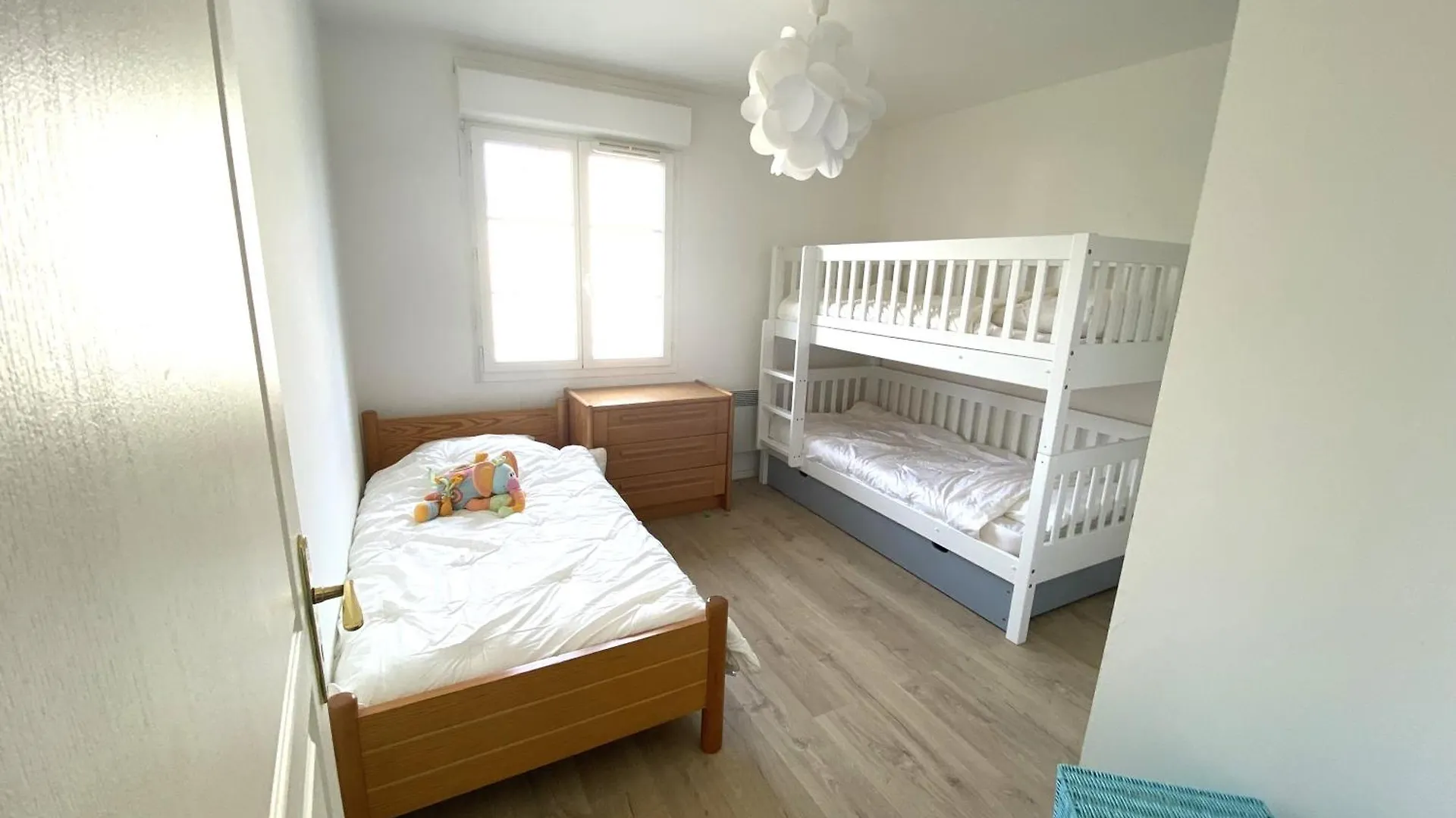 Appartement Avec Wifi, Balcon Au Centre De Perros-Guirec - Ref 959
