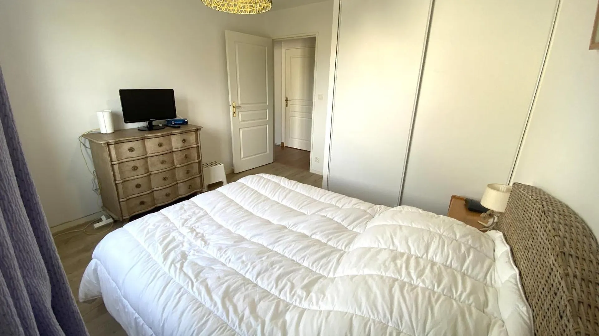 Lägenhet Appartement Avec Wifi, Balcon Au Centre De Perros-Guirec - Ref 959